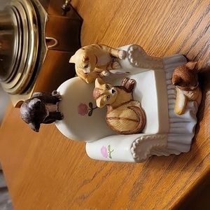 Vintage Cats Sitting on Chair Music Box